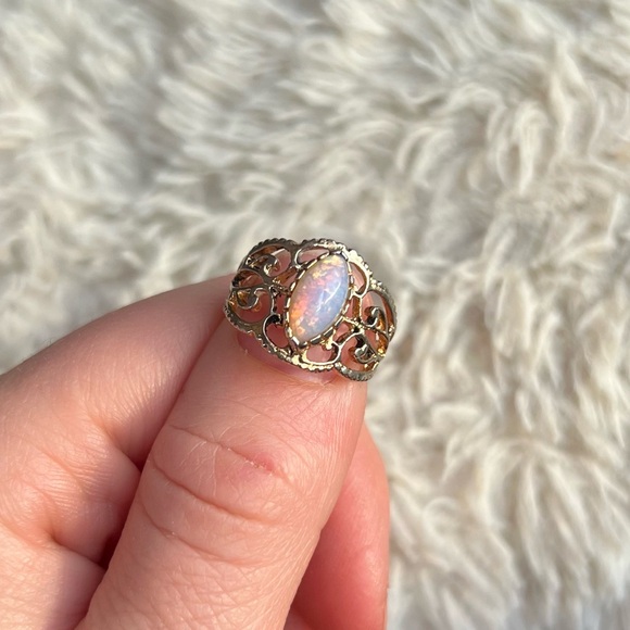 18K hge Opal ESPO Ring - Picture 3 of 11